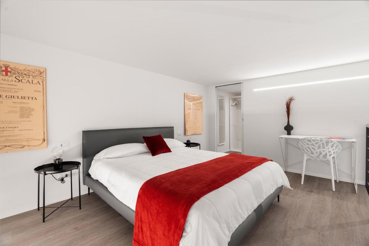Modern Quiet Super Central Luxury Apartment Milan Exterior photo